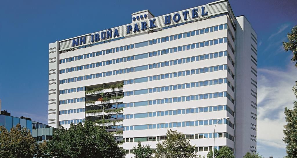 Nh Pamplona Iruna Park Exteriör bild