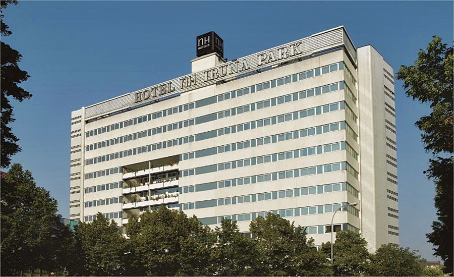 Nh Pamplona Iruna Park Exteriör bild
